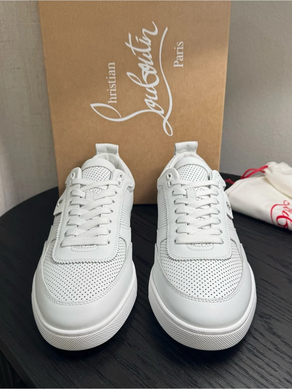Christian Louboutin Tutti Rui Sneakers Leather White - Picture 2 of 8